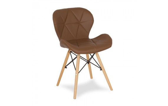 A designer chair upholstered in ecological leather with an exceptionally relaxing character.